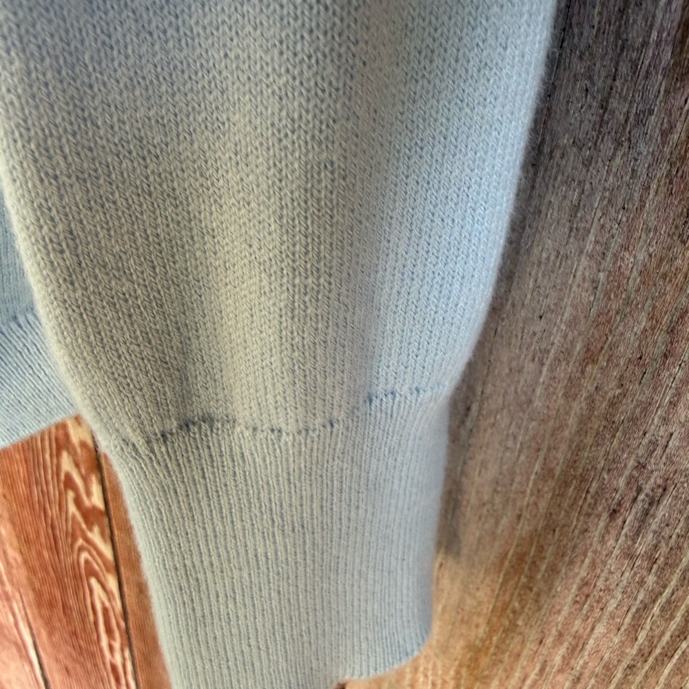 Loft Light Blue Long Sleeve Sweater Size Medium. - Picture 15 of 15